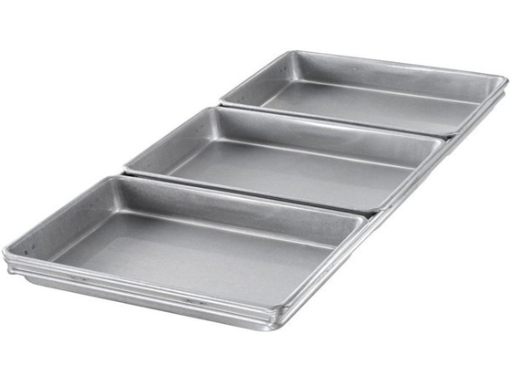 RK Bakeware China Foodservice NSF 4 স্ট্র্যাপস পুলম্যান রুটি প্যান, অ্যালুমিনিজড স্টীল রুটি প্যান স্যান্ডউইচ বক্স